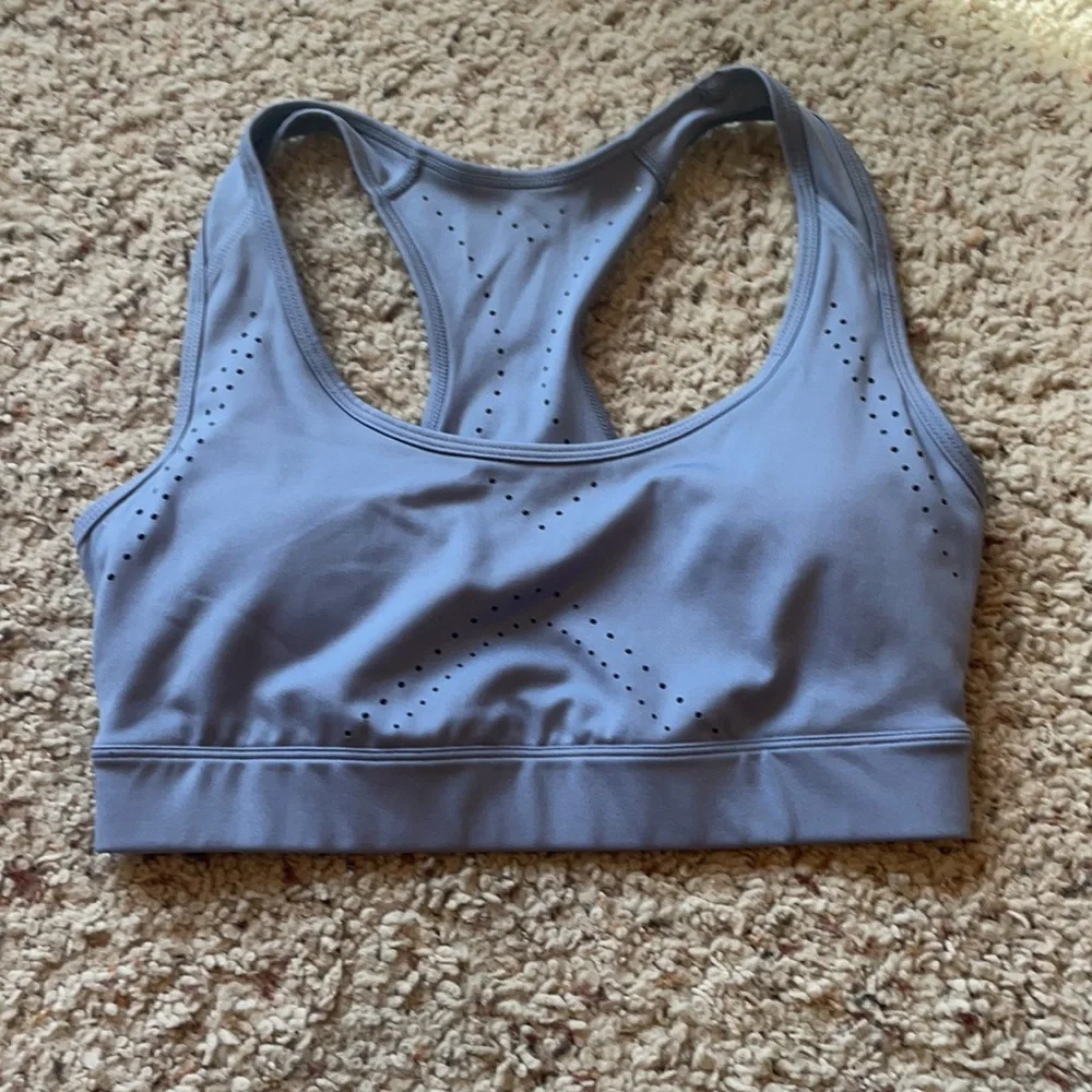 Matching workout set - Picture 2 of 7